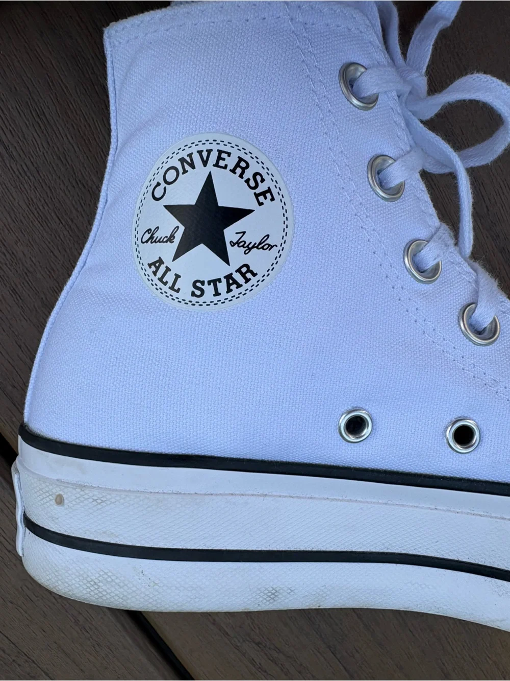 Converse Chuck Taylor All Star Lift Platform High Top White Sneakers Women’s 6